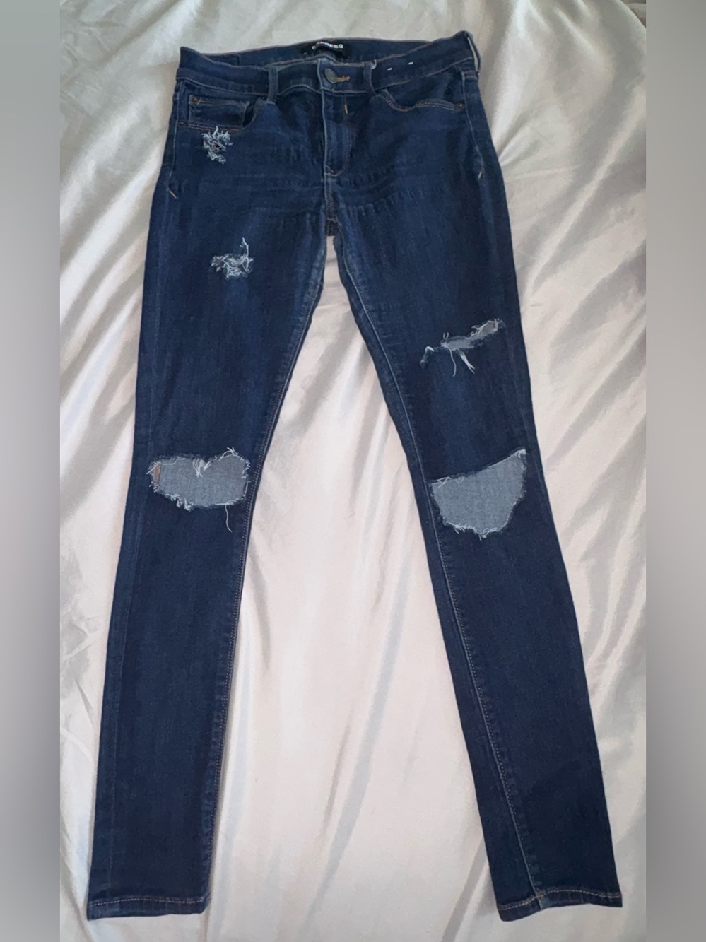 Express Women’s Blue Dark Wash Mid Rise Slim Jegging Jeans
